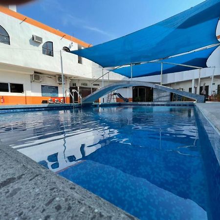 Hotel Moreno ซิวดัด วัลเลส ภายนอก รูปภาพ