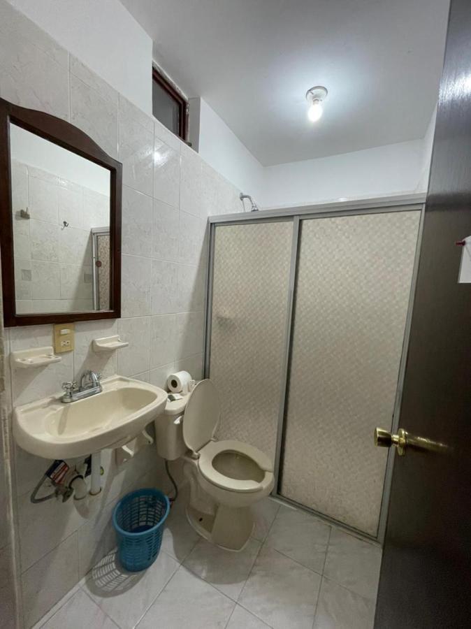 Hotel Moreno ซิวดัด วัลเลส ภายนอก รูปภาพ