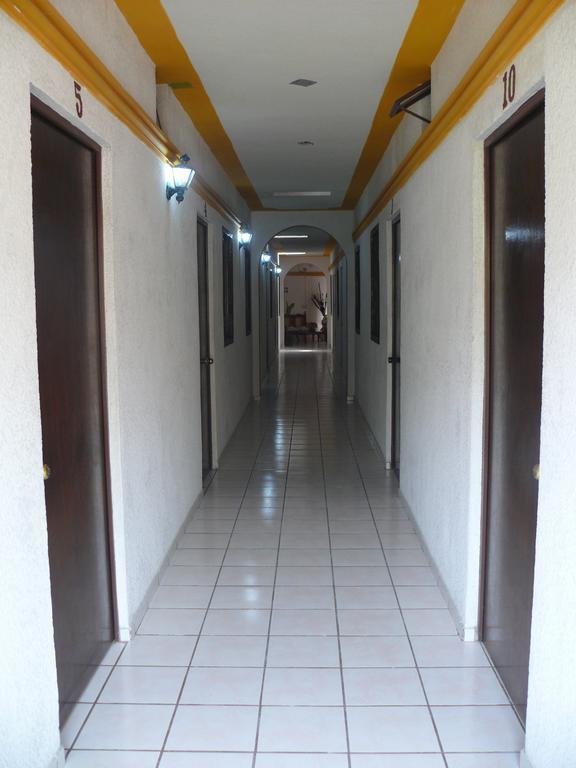 Hotel Moreno ซิวดัด วัลเลส ภายนอก รูปภาพ